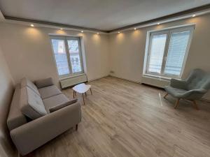 Pronájem bytu 2+1, Liberec, Zahradní, 55 m2
