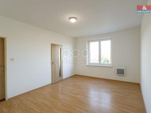 Pronájem bytu 1+1, Pňovice, 38 m2