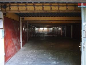 Pronájem garáže, Plzeň - Jižní Předměstí, Brožíkova, 15 m2