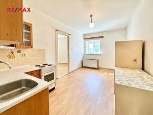 Prodej bytu 2+kk, Přelouč, Československé armády, 55 m2