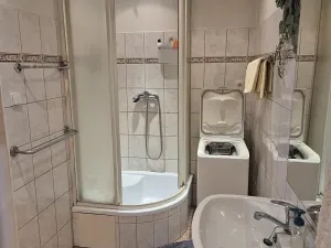 Prodej vícegeneračního domu, Kozomín, 520 m2
