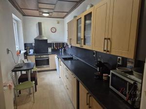 Prodej vícegeneračního domu, Kozomín, 520 m2