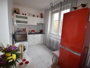 Prodej bytu 2+kk, Karlovy Vary, Šmeralova, 44 m2