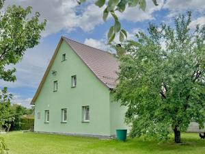 Prodej rodinného domu, Bernartice, 170 m2