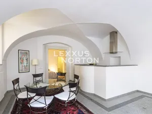 Pronájem bytu 2+kk, Praha - Malá Strana, Vlašská, 92 m2