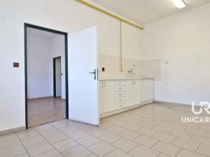 Prodej kanceláře, Letovice, U koupaliště, 834 m2