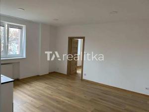 Pronájem bytu 1+1, Ostrava, Klicperova, 53 m2