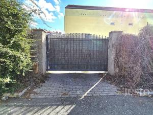 Pronájem garáže, Písek, Za Gymnáziem, 64 m2