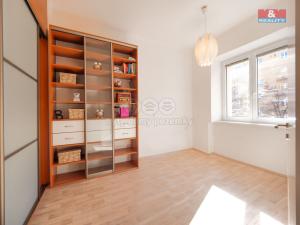 Pronájem bytu 2+kk, Praha - Vršovice, 28. pluku, 44 m2