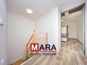Prodej rodinného domu, Charváty, 69 m2