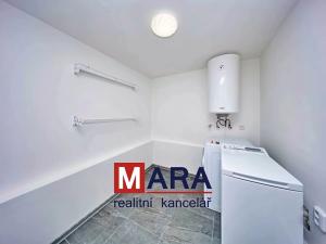 Prodej rodinného domu, Charváty, 69 m2