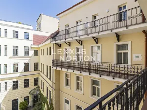 Pronájem bytu 2+kk, Praha - Nové Město, Na Poříčí, 62 m2