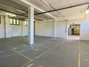 Prodej skladu, Hradec Králové, Kovová, 982 m2