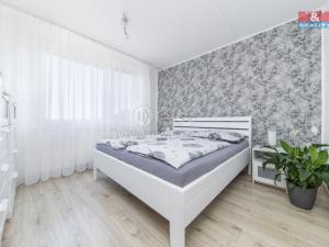 Prodej bytu 3+1, Hevlín, 70 m2