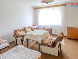 Pronájem rodinného domu, Věžky - Vlčí Doly, 300 m2