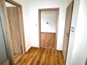 Pronájem bytu 3+1, Jablonec nad Nisou - Mšeno nad Nisou, Mechová, 70 m2