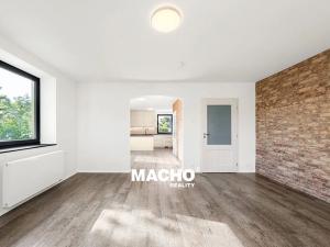 Pronájem rodinného domu, Kosoř, Školská, 380 m2