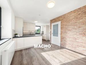Pronájem rodinného domu, Kosoř, Školská, 380 m2