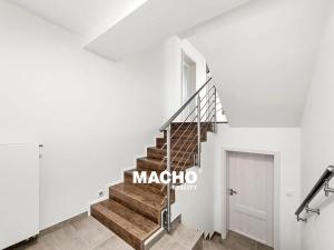 Pronájem rodinného domu, Kosoř, Školská, 380 m2
