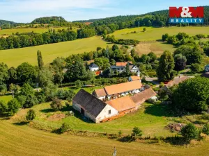 Prodej zemědělské usedlosti, Volyně - Račí, 729 m2