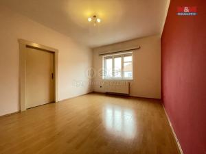 Pronájem bytu 2+1, Nymburk, Dobrovského, 64 m2