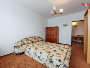 Prodej bytu 2+1, Cheb, Matěje Kopeckého, 64 m2