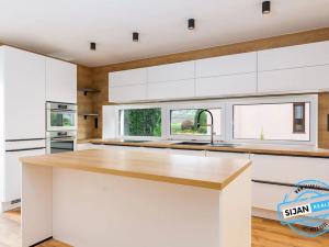 Prodej bytu 3+kk, Ostrava, U Lesa, 98 m2