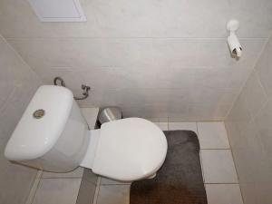 Pronájem bytu 2+kk, Praha - Holešovice, Na Maninách, 52 m2
