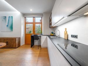 Pronájem bytu 3+kk, Praha - Dejvice, Velvarská, 104 m2