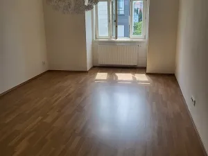 Pronájem bytu 3+kk, Praha - Střešovice, Na Petynce, 74 m2