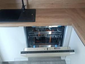 Pronájem bytu 4+kk, Praha - Dolní Měcholupy, Kardausova, 115 m2