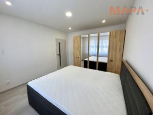 Prodej bytu 2+1, Kadaň, 48 m2