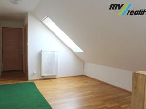 Pronájem rodinného domu, Lysá nad Labem, Šmeralova, 130 m2