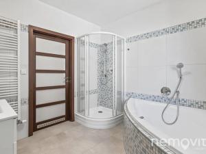 Prodej bytu 3+kk, Praha - Ďáblice, Ďáblická, 77 m2
