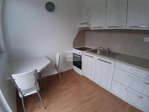 Pronájem bytu 1+1, Zlín, Díly I, 33 m2