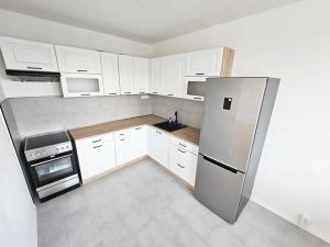 Pronájem bytu 3+1, Louny, Školní, 70 m2