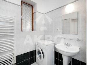 Pronájem bytu 2+kk, Praha - Břevnov, Slavníkova, 58 m2