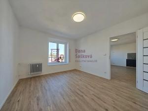 Pronájem bytu 3+kk, Jindřichův Hradec, Sídliště, 55 m2