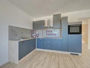 Pronájem bytu 3+kk, Jindřichův Hradec, Sídliště, 55 m2