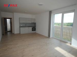 Pronájem bytu 1+kk, Uhlířské Janovice, Hrnčířská, 42 m2
