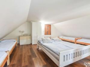 Prodej ubytování, Sobotín, 210 m2