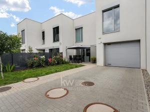 Pronájem rodinného domu, Chýně, Turonská, 162 m2