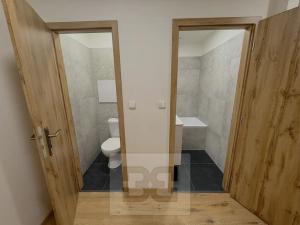 Pronájem bytu 2+kk, Praha - Řepy, Laudova, 44 m2
