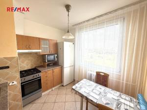 Prodej bytu 3+1, Praha - Záběhlice, Hledíková, 59 m2
