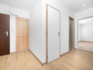 Prodej bytu 3+1, Brno, Okrouhlá, 66 m2