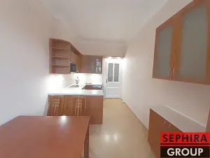 Pronájem bytu 2+1, Praha - Vinohrady, Vinohradská, 78 m2