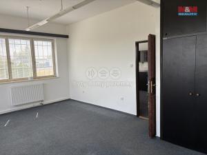 Pronájem kanceláře, Háje, 500 m2