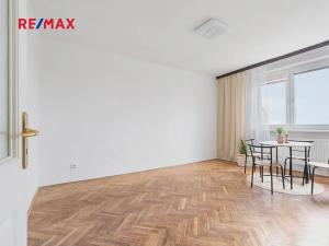 Prodej bytu 3+1, Medlov, 62 m2