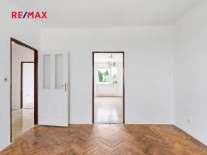 Prodej bytu 3+1, Medlov, 62 m2