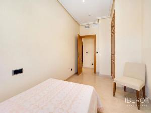 Prodej bytu 4+kk, Torrevieja, Španělsko, 133 m2
